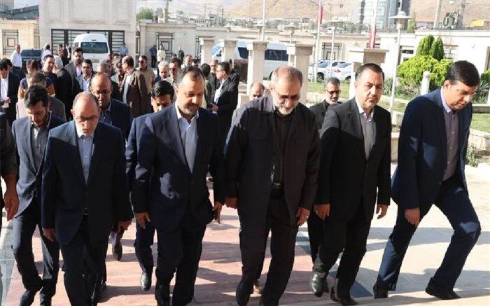 افتتاح پروژه پل و روشنایی و ایمن سازی محور شازند