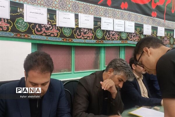 میز خدمت ادارات در نمازجمعه این هفته شهرستان قرچک