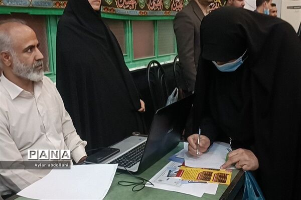 میز خدمت ادارات در نمازجمعه این هفته شهرستان قرچک