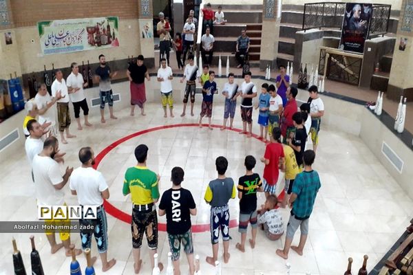 ورزش زورخانه‌ای دانش‌آموزان ناحیه یک  بهارستان