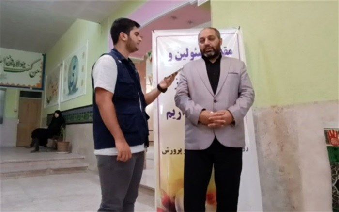 خبرنگاران منادی امید در جامعه و تقویت‌کننده حس اعتماد به نفس هستند