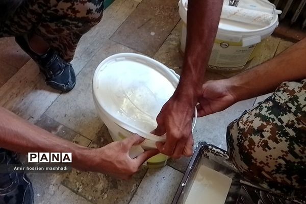 اجرای طرح شهید عجمیان و رنگ آمیزی مدارس کم‌برخوردار در رودهن