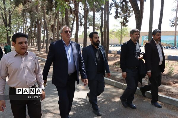 بازدید معاون پرورشی و فرهنگی وزارت آموزش و پرورش از اردوی استانی مثبت هشتادیا