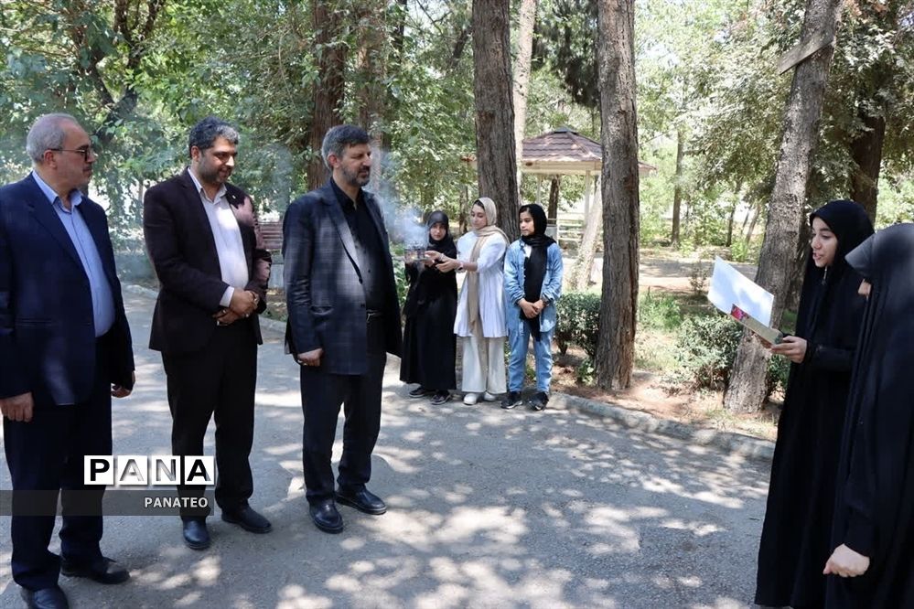 بازدید معاون پرورشی و فرهنگی وزارت آموزش و پرورش از اردوی استانی مثبت هشتادیا