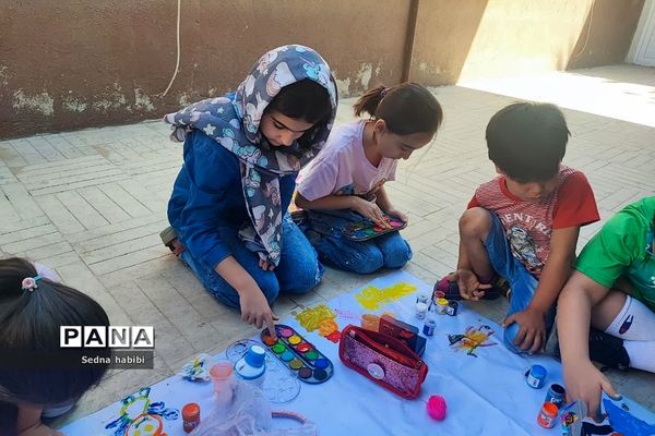 برگزاری کلاس‌های خلاقیت در کانون فرهنگی و تربیتی شهید حاج قاسم سلیمانی رودهن