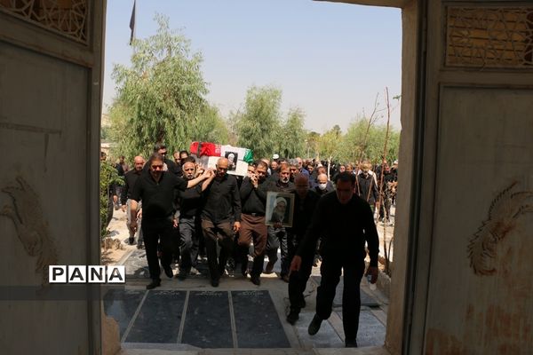 مراسم تشییع پیکر ابوالشهیدین «برجعلی زاده» در قم