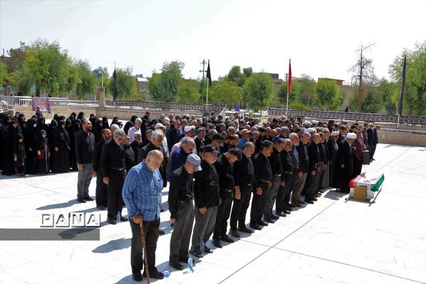 مراسم تشییع پیکر ابوالشهیدین «برجعلی زاده» در قم