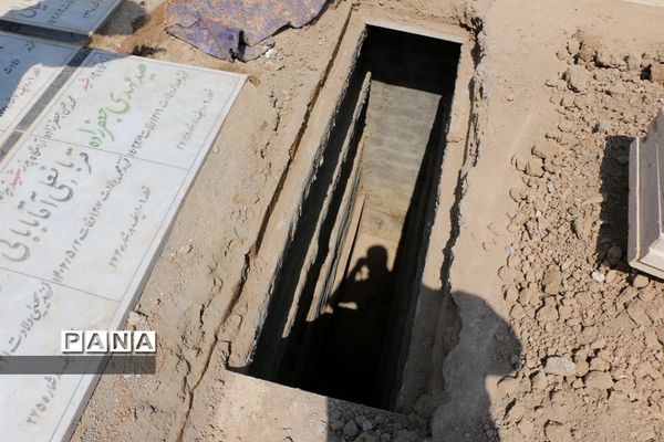 مراسم تشییع پیکر ابوالشهیدین «برجعلی زاده» در قم