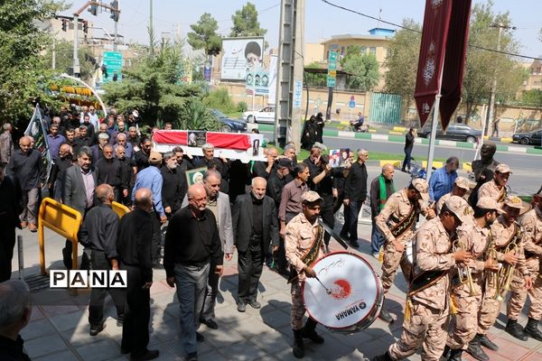 مراسم تشییع پیکر ابوالشهیدین «برجعلی زاده» در قم