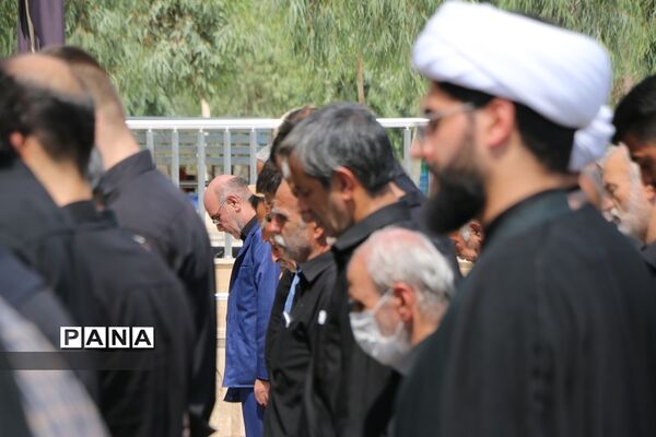 مراسم تشییع پیکر ابوالشهیدین «برجعلی زاده» در قم