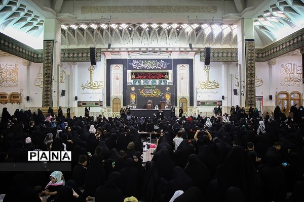 اجتماع بزرگ «سه ساله‌های کربلا» در حرم حضرت معصومه(س)