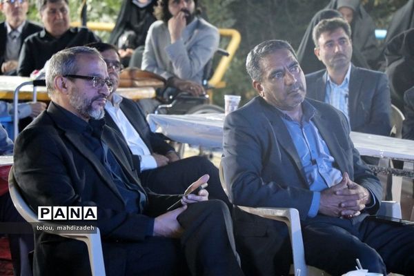 کارگاه آموزشی با رویکرد اردویی و با هدف تبیین برنامه فراگیر پرورشی و فرهنگی ویژه مدیران مدارس «غیردولتی» مشهد