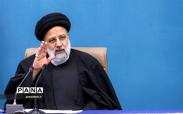 تمرکز بر بهبود وضع معیشتی مردم از اولویت‌های اصلی دولت است