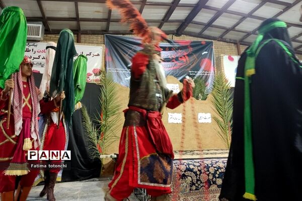 اجتماع فرزندان حسینی ومادران زینبی با اجرای گروه تعزیه چهارده معصوم (ع) در محله سعدی