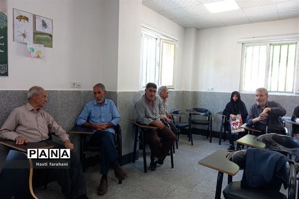 برگزاری سمینار سلامت و دیابت در شهرستان‌قرچک