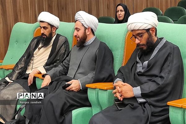 برگزاری دوره یک روزه تبیینی با محوریت خانواده، جمعیت و فرزندآوری در ملارد