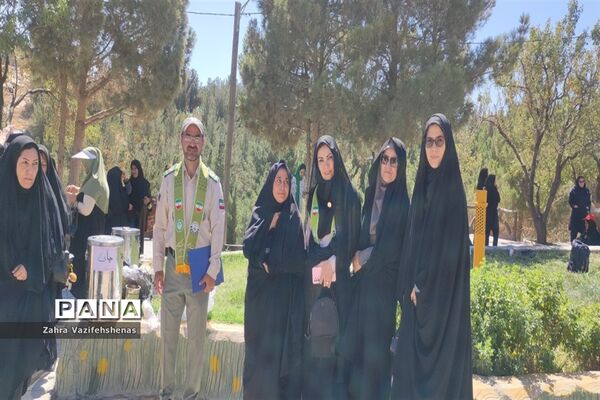 اختتامیه کارگاه آموزشی و مهارتی ضمن خدمت مربیان پیشتاز درشهرستان شیروان