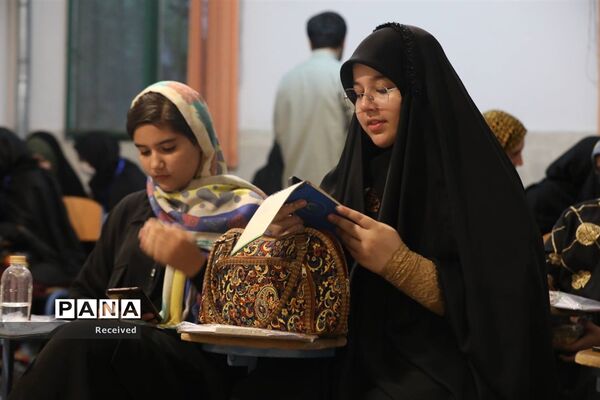 برگزاری کلاس‌ها و کارگاه‌های آموزشی در نخستین روز اردوی پویش کتابخوانی «هیس طوری»