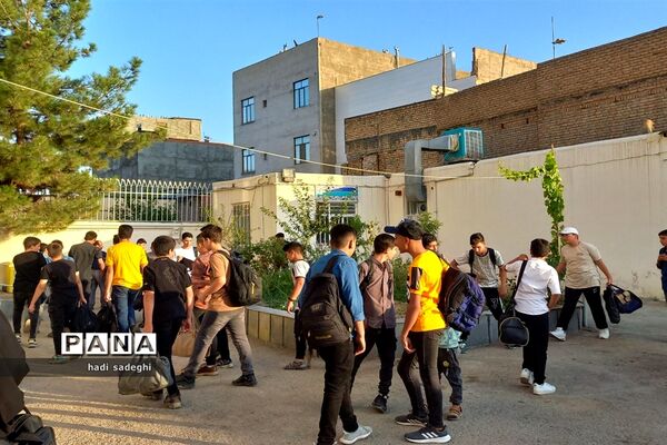 اعزام پسران زیارت اولی شهرستان فاروج به مشهد مقدس