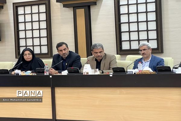 جلسه شورای آموزش و پرورش استان بوشهر