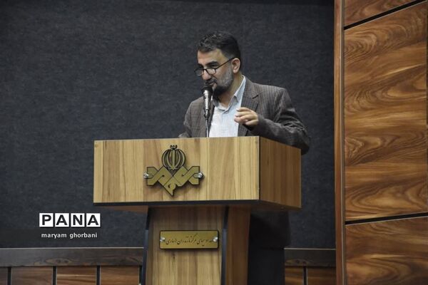 نشست خبری استاندار مازندران به مناسبت هفته دولت