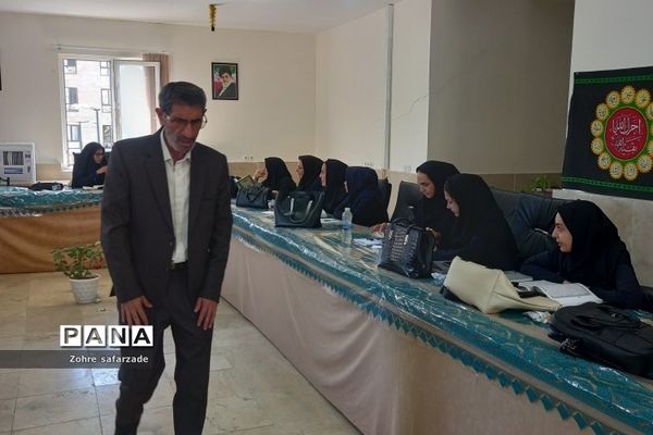 برگزاری آزمون نهایی طرح اتقان در آموزش و پرورش رودهن