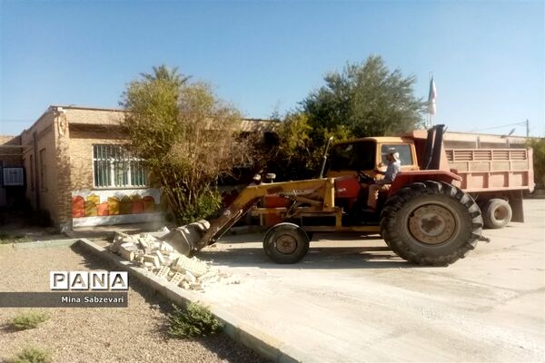 اجرای طرح شهید عجمیان در مدارس مناطق کم‌برخوردار بافق