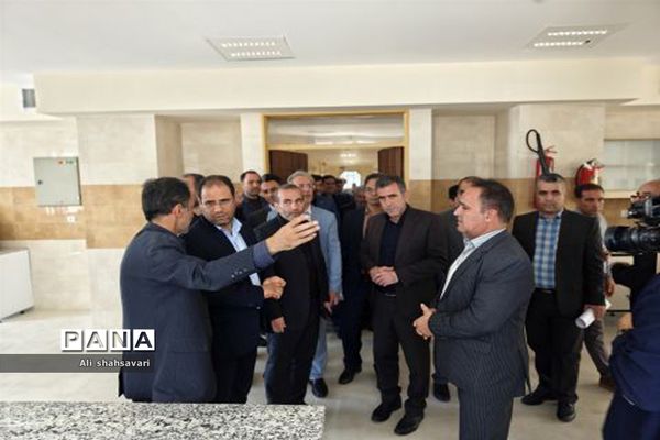 آیین افتتاح مرکز آموزشی، رفاهی فرهنگیان شماره سه کرمانشاه و دبستان ۱۵ کلاسه تلاش