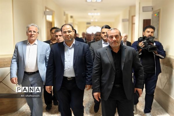 آیین افتتاح مرکز آموزشی، رفاهی فرهنگیان شماره سه کرمانشاه و دبستان ۱۵ کلاسه تلاش