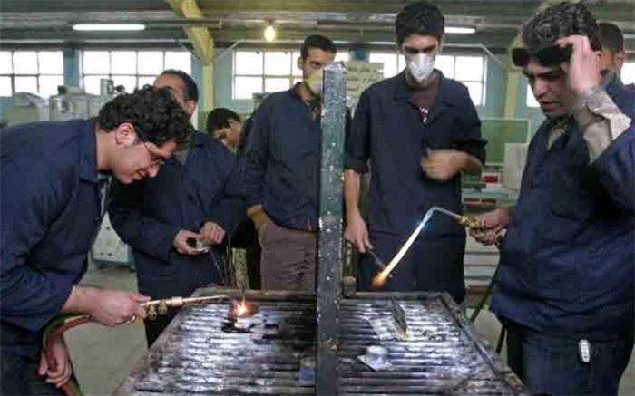 هدایت تحصیلی دانش‌آموزان با ایجاد رشته‌‌های مورد نیاز بازار کار
