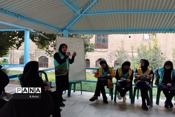 دوره توانمند‌سازی مربیان پیشتاز استان چهارمحال و بختیاری