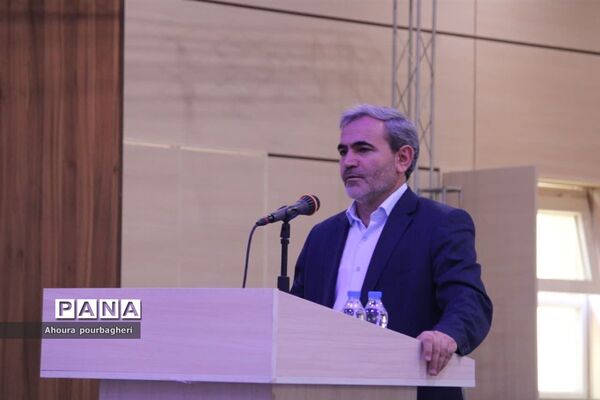 جلسه هماهنگی پروژه مهر مدیران مدارس ناحیه 4 تبریز