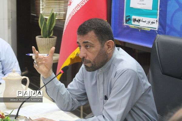 جلسه ستاد ثبت نام استانی و شورای معاونان اداره‌کل آموزش و پرورش استان بوشهر