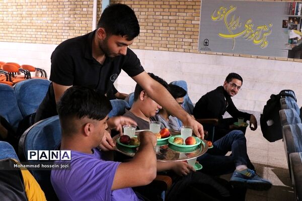 اردوی دانش‌آموزی «طلایه‌داران فردا» درقم