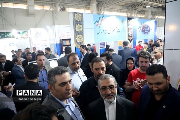 افتتاح نمایشگاه روایت خدمت