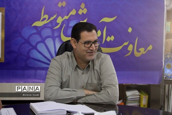 نشست هم‌اندیشی طرح ملی بازگشایی مدارس استان بوشهر