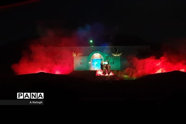 نمایش میدانی تنهاتر از مسیح