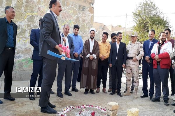 کلنگ‌زنی ساخت فضای آموزشی جدید در روستای  احمد‌آباد شهرستان کلات