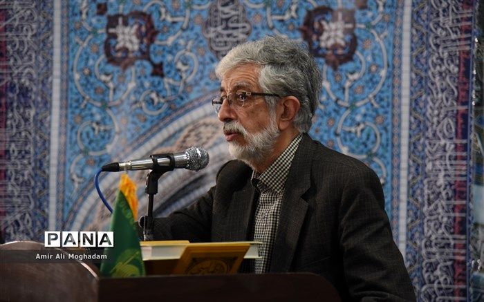 رفع اختلاف بین نیروهای متدین و انقلابی وظیفه‌ای شرعی است