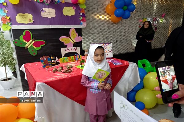 برگزاری همایش نغمه‌ مادرانه کلاس اولی‌ها در صفادشت