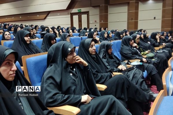 برگزاری همایش آموزشی و تبیینی ویژه مدیران و معاونان پرورشی مدارس شهرستان‌شهریار