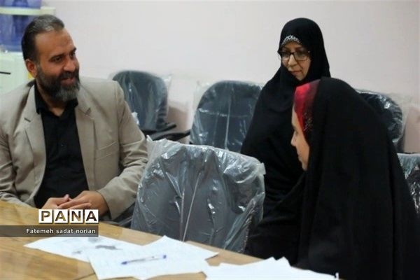 بازدید کارشناسان منطقه تبادکان از مرکز مشاوره تخصصی مبین