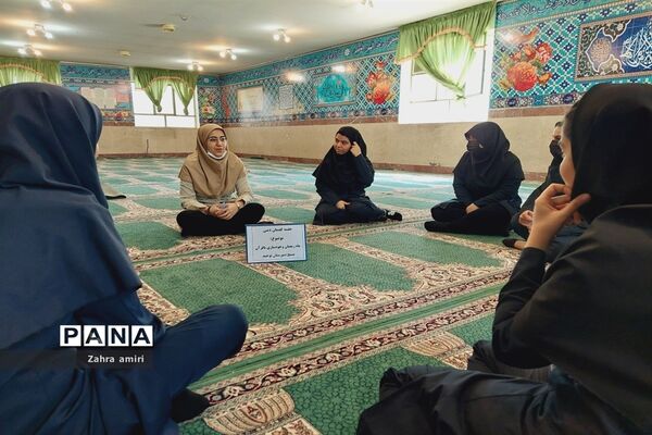 برگزاری مراسم فرهنگی و آموزشی تابستانی در مدرسه توحید شهرستان رباط کریم