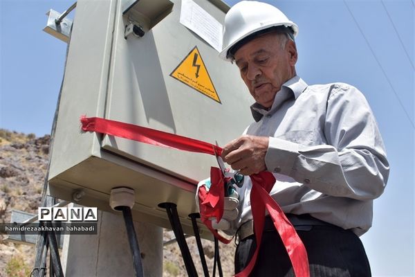 افتتاح۲۲ طرح عمرانی، ورزشی و آموزشی در بهاباد