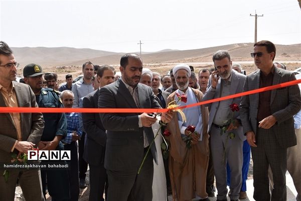افتتاح۲۲ طرح عمرانی، ورزشی و آموزشی در بهاباد