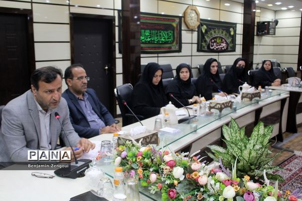 جلسه شورای برنامه‌ریزی و نظارت تعلیم و تربیت کودک آموزش و پرورش استان بوشهر