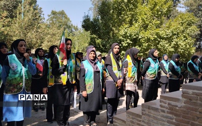 دوره توانمندسازی ۲۵۰مربی سازمان دانش‌آموزی استان چهارمحال و بختیاری/فیلم