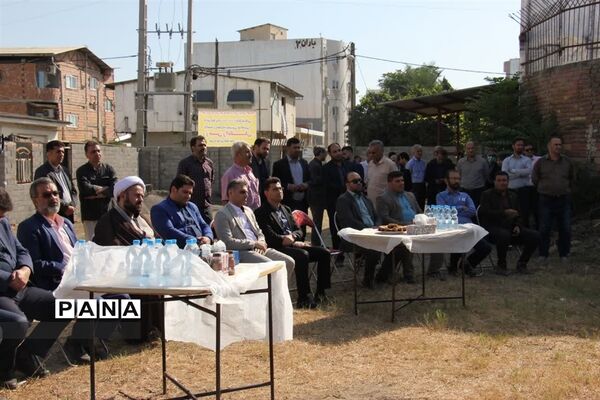 کلنگ زنی نهضت ملی مسکن در گلوگاه