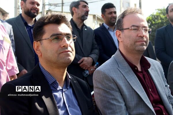 کلنگ زنی نهضت ملی مسکن در گلوگاه