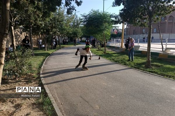 برگزاری اولین دوره مسابقات اسکیت سرعت نوجوانان شهرستان بهارستان